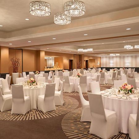 Courtyard By Marriott Toronto Downtown Ξενοδοχείο Εξωτερικό φωτογραφία