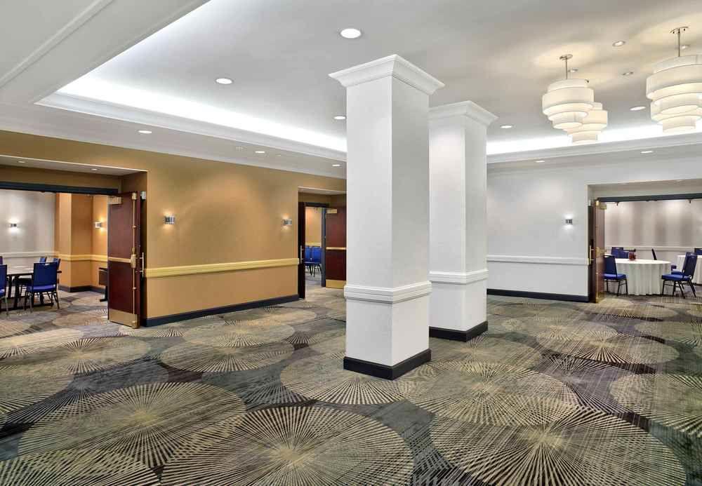Courtyard By Marriott Toronto Downtown Ξενοδοχείο Εξωτερικό φωτογραφία