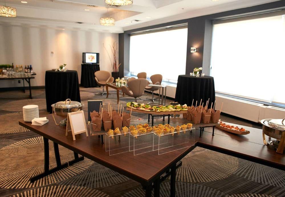 Courtyard By Marriott Toronto Downtown Ξενοδοχείο Εξωτερικό φωτογραφία