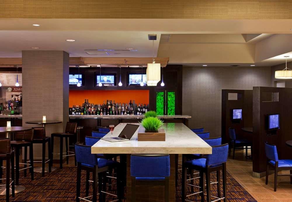 Courtyard By Marriott Toronto Downtown Ξενοδοχείο Εξωτερικό φωτογραφία