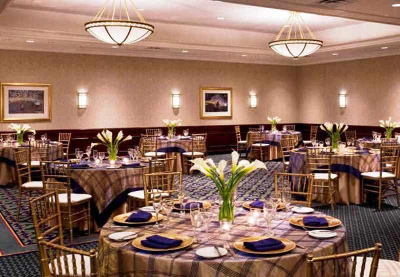 Courtyard By Marriott Toronto Downtown Ξενοδοχείο Εξωτερικό φωτογραφία