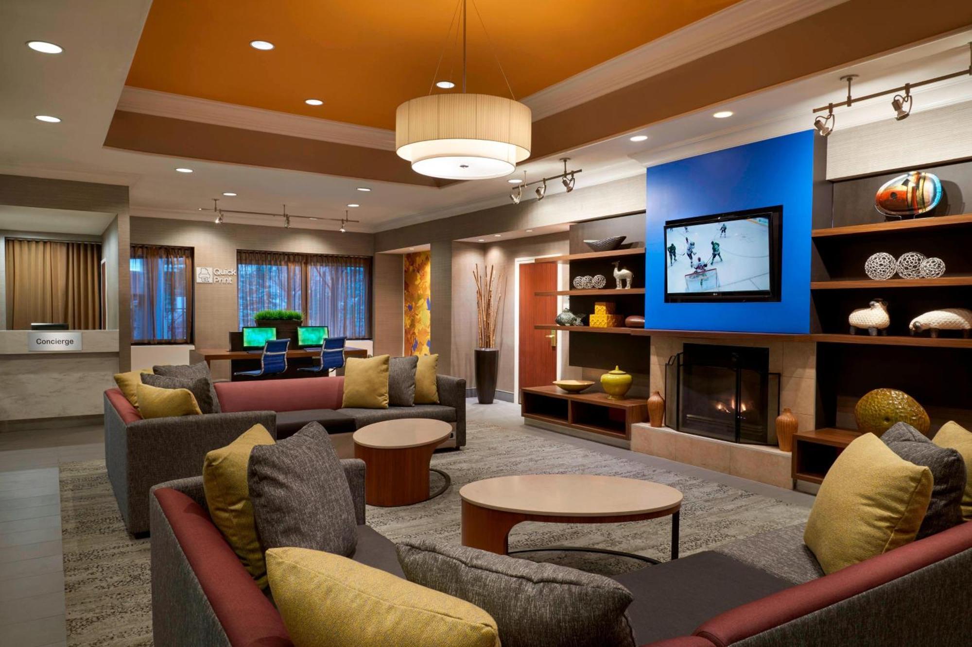 Courtyard By Marriott Toronto Downtown Ξενοδοχείο Εξωτερικό φωτογραφία
