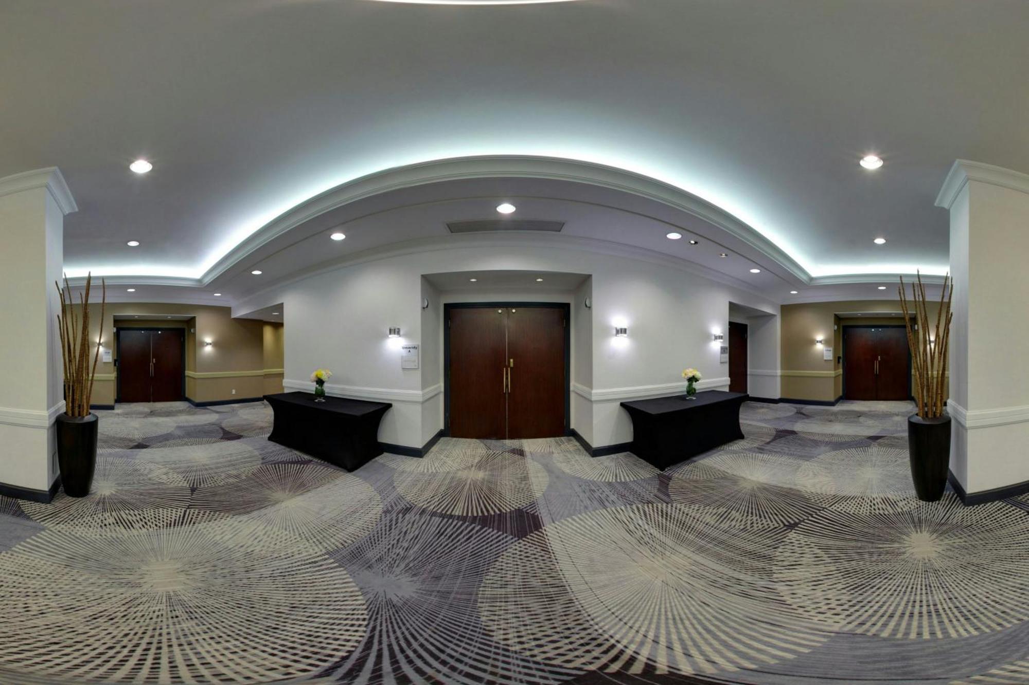 Courtyard By Marriott Toronto Downtown Ξενοδοχείο Εξωτερικό φωτογραφία