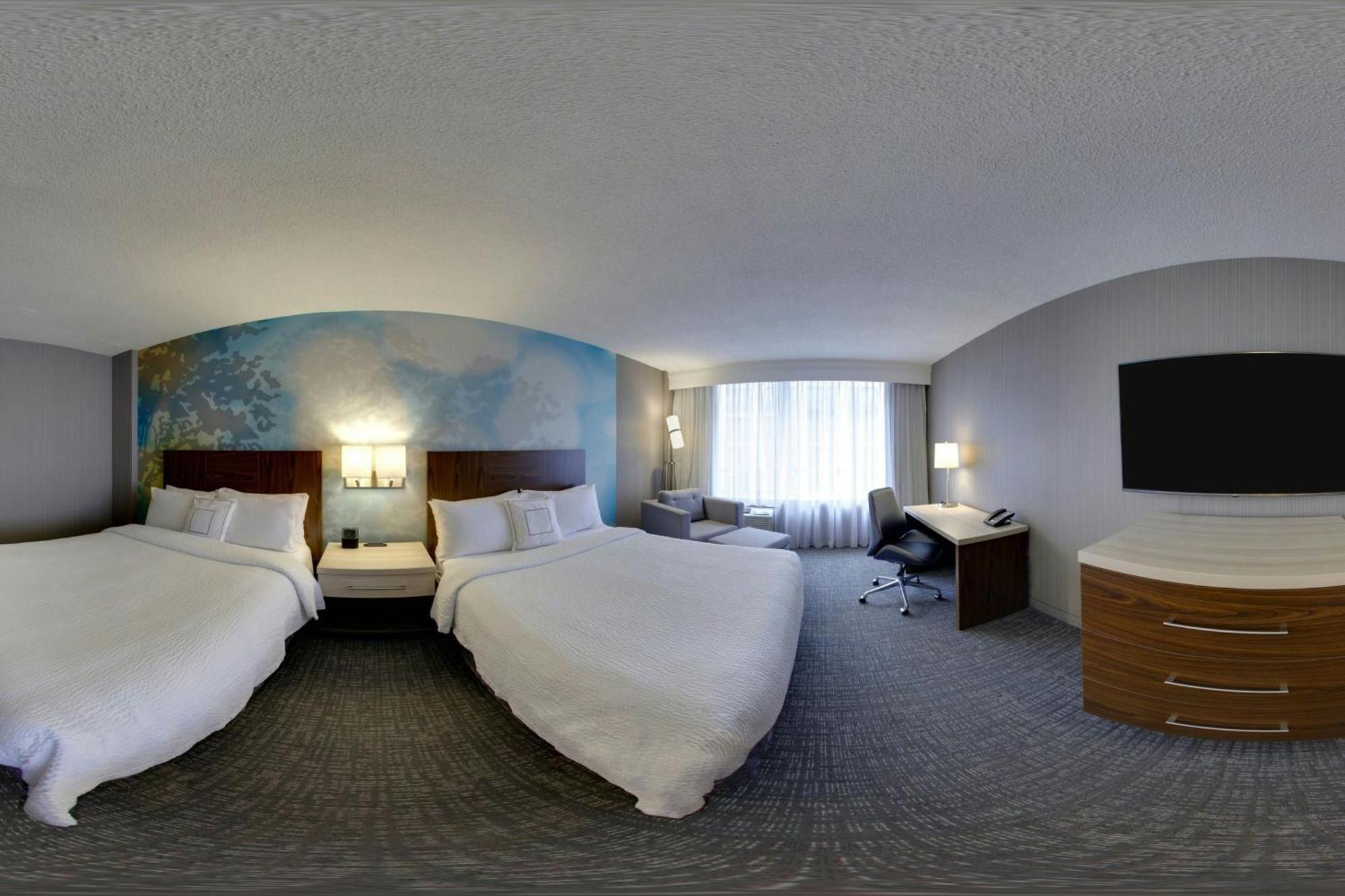 Courtyard By Marriott Toronto Downtown Ξενοδοχείο Εξωτερικό φωτογραφία