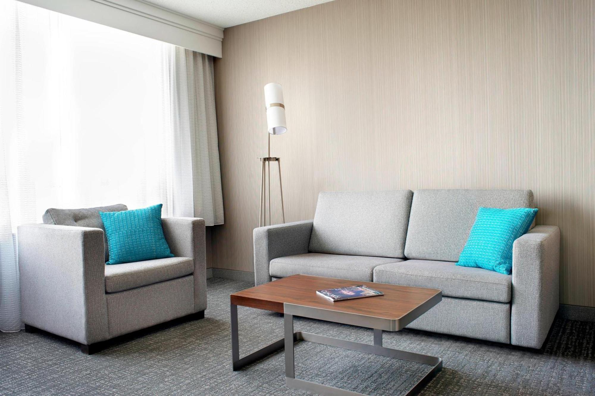 Courtyard By Marriott Toronto Downtown Ξενοδοχείο Εξωτερικό φωτογραφία
