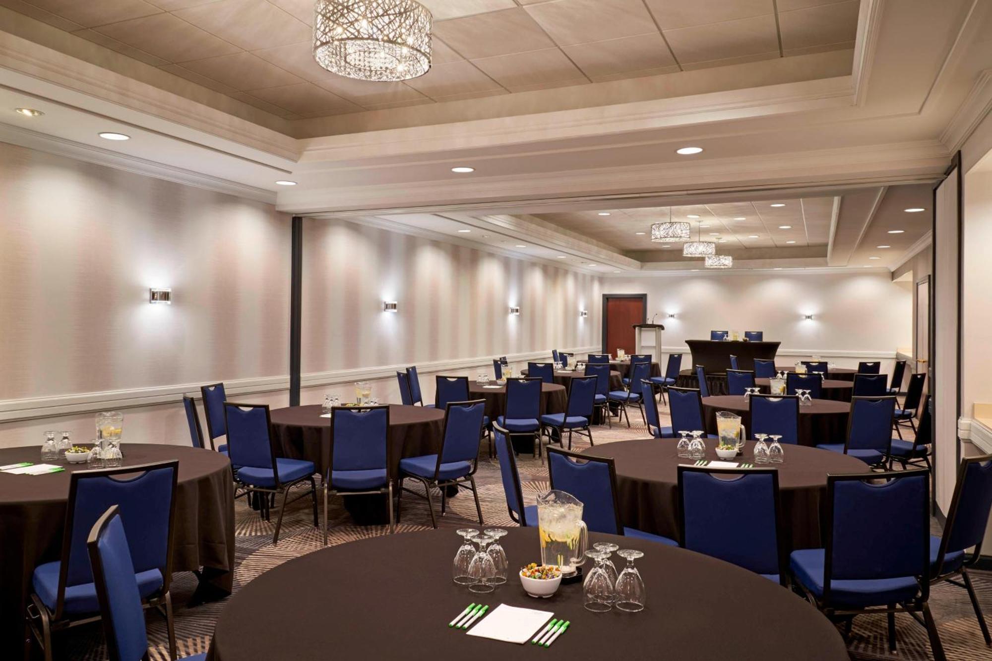 Courtyard By Marriott Toronto Downtown Ξενοδοχείο Εξωτερικό φωτογραφία