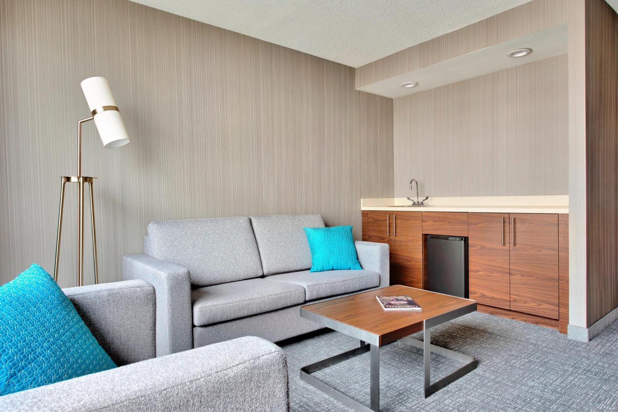 Courtyard By Marriott Toronto Downtown Ξενοδοχείο Εξωτερικό φωτογραφία