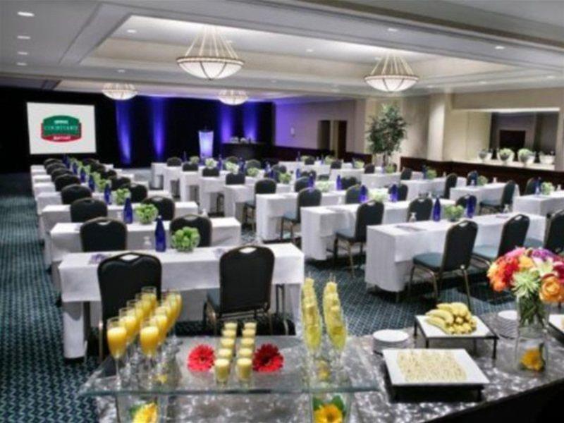 Courtyard By Marriott Toronto Downtown Ξενοδοχείο Εξωτερικό φωτογραφία